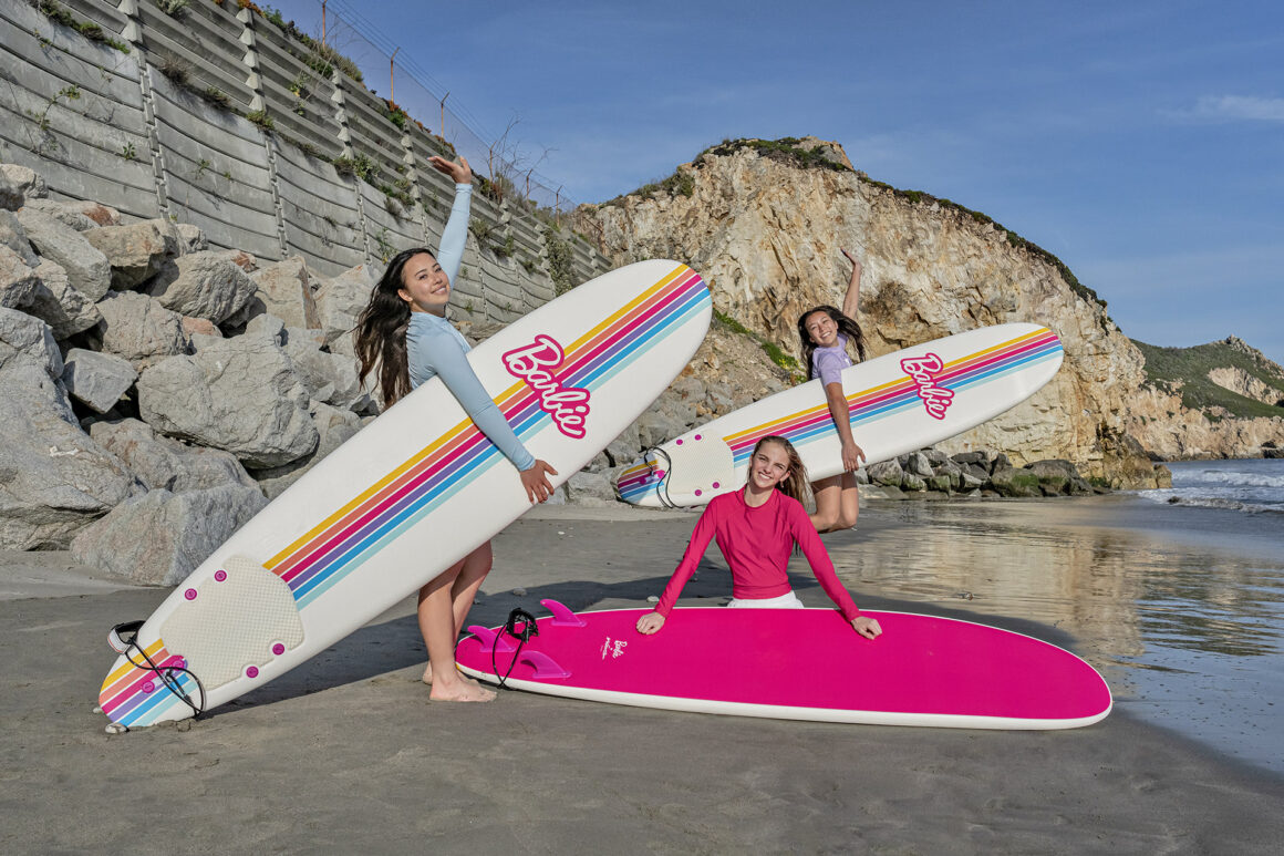 Barbie x Wavestorm 8ft Surfboard